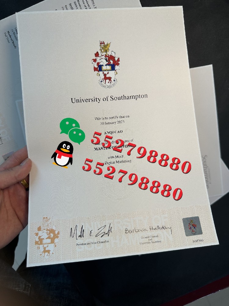南安普顿大学毕业证书实拍特写/南安普顿大学市场营销理学学士学位证书复刻