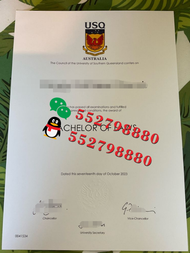 南昆士兰大学毕业证书实拍特写/南昆士兰大学管理学学士学位证书复刻
